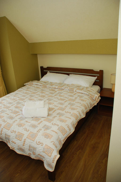 Hotel Yar 哈尔科夫 外观 照片